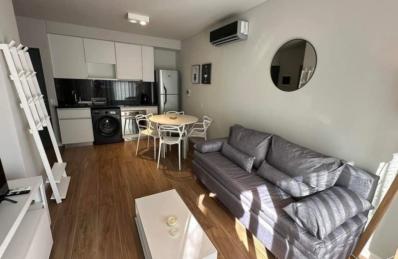 Alquiler de un luminoso apartamento amueblado de 2 ambientes, Palermo Soho, Buenos Aires, Argentina